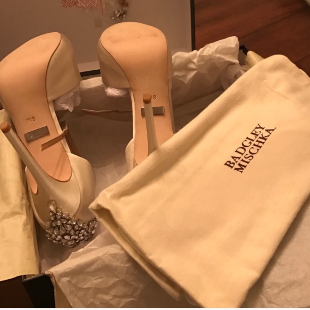 Badgley Mischka Dawn Bridal Shoe